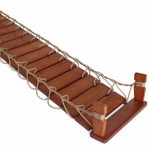 Bridge top photo with paracord number 2