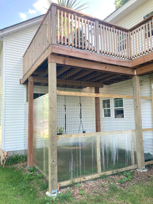 catio with  Polycarbonate Panels