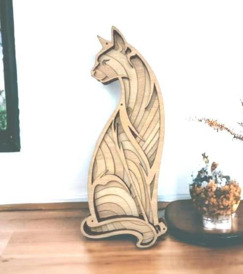 Wooded cat figurine