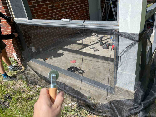 installing pet screens