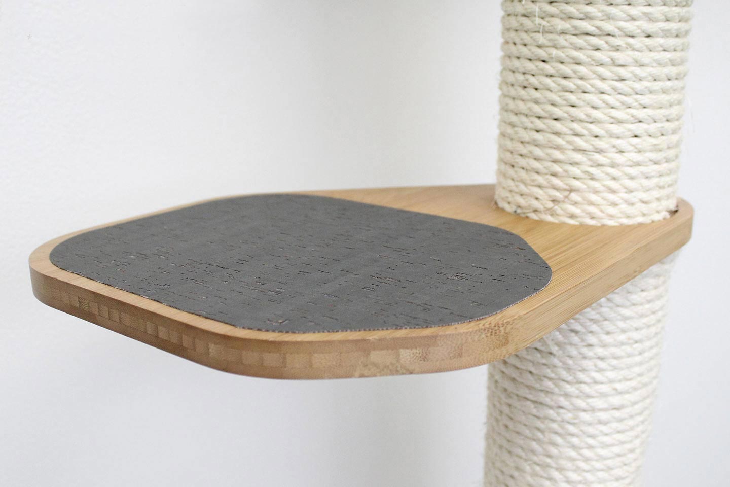 leaf shelf with gray cork